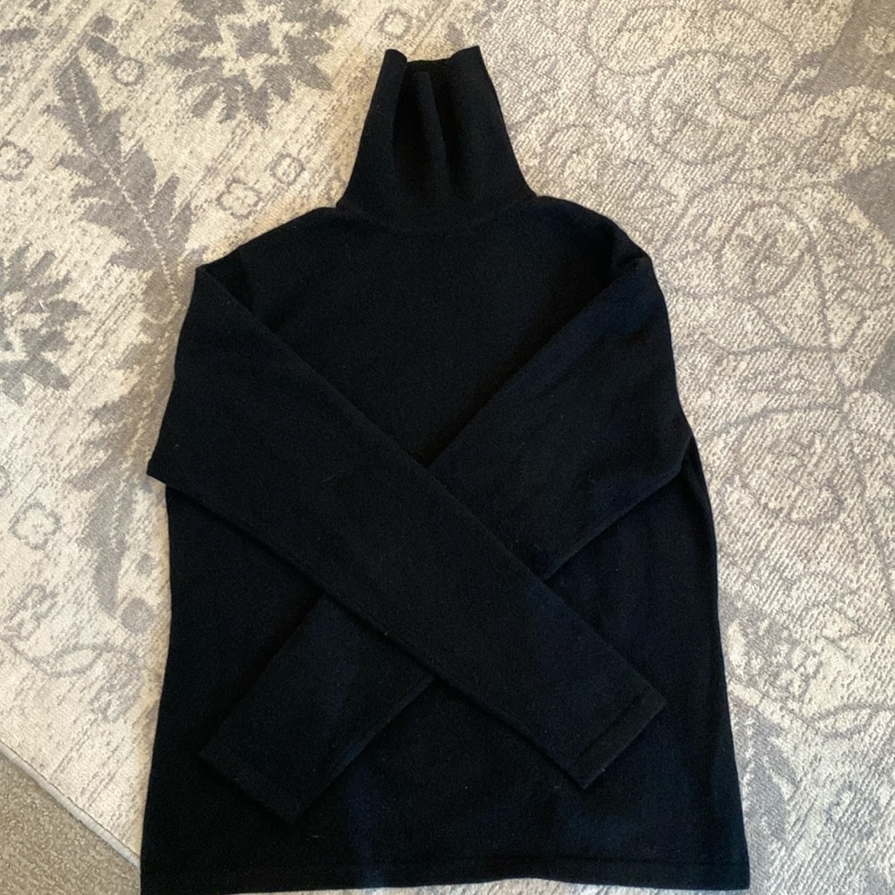 L.L. Bean cashmere turtleneck